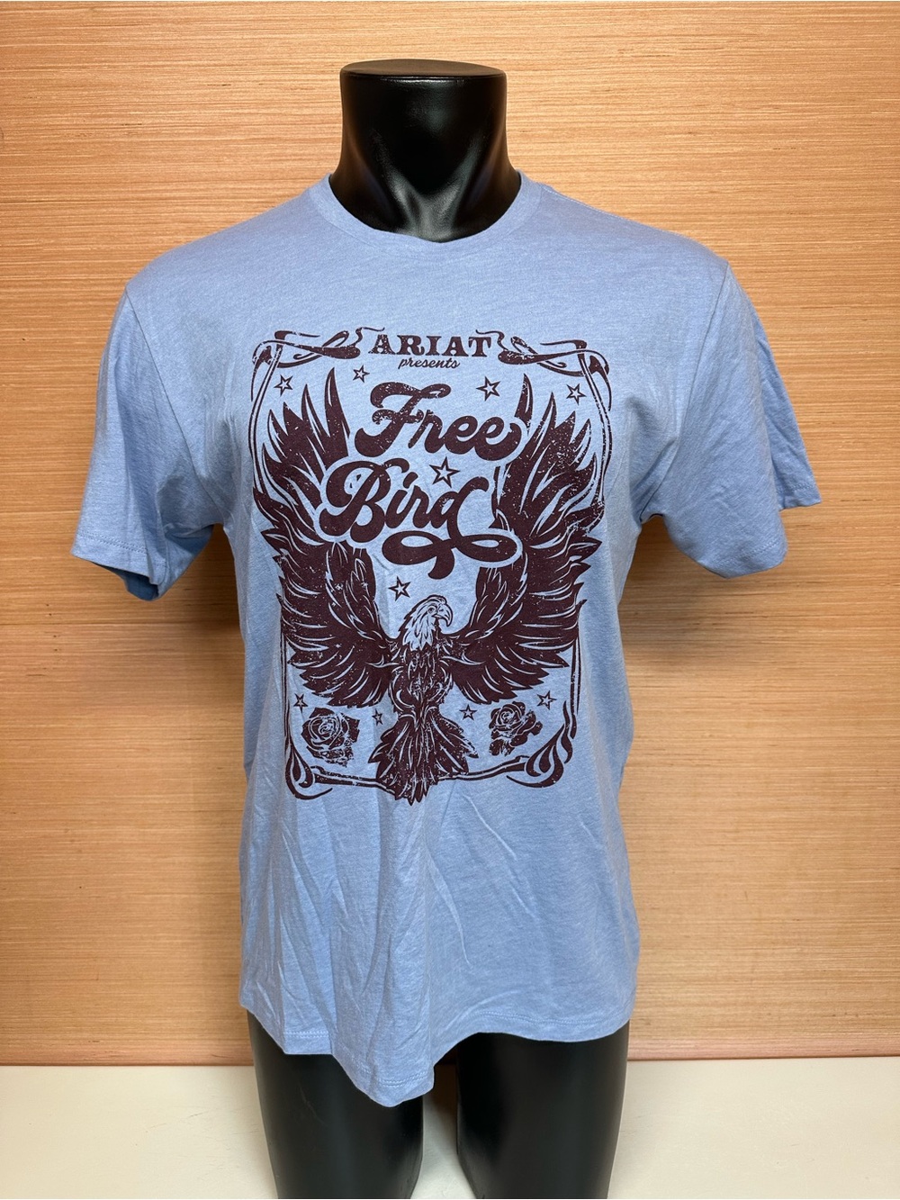 Ariat Presents Free Bird Blue Short Sleeve T-Shirt Women's Boyfriend Fit Medium